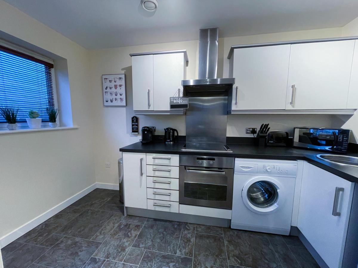 Station Side Penthouse Apartman Wolverhampton Kültér fotó