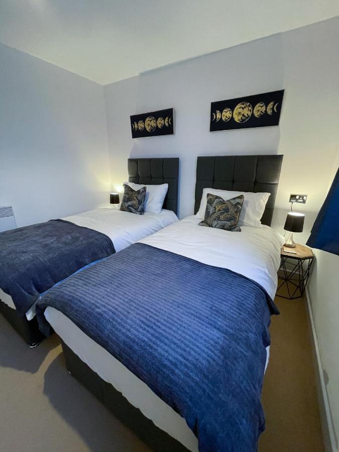 Station Side Penthouse Apartman Wolverhampton Kültér fotó